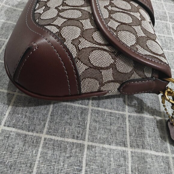 Coach Women's Handbag - Picture 5 of 11